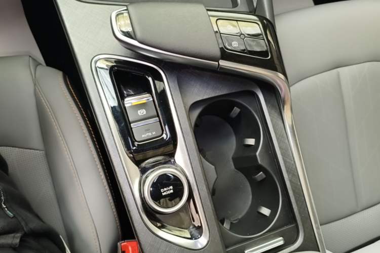 Used CHANGAN UNI-T 2022 1.5T Prestige Version Gear Lever