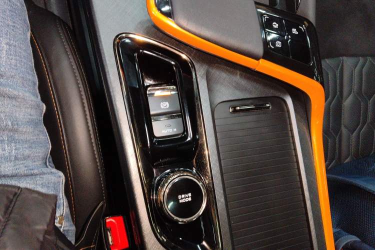 Used CHANGAN UNI-T 2022 1.5T Sport Edition Premium Version Gear Lever