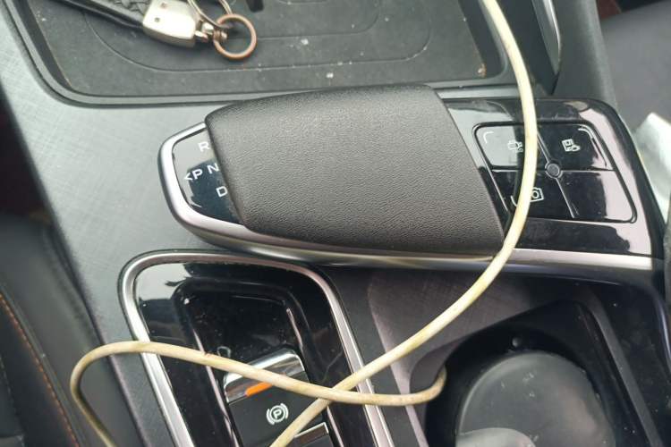 Used CHANGAN UNI-T 2022 1.5T Prestige Version Gear Lever