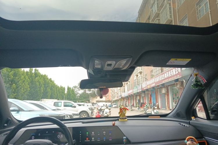 Used CHANGAN UNI-T 2022 1.5T Prestige Version Headliner