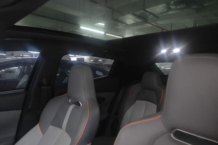 Used CHANGAN UNI-T 2022 1.5T Sport Edition Premium Version Headliner