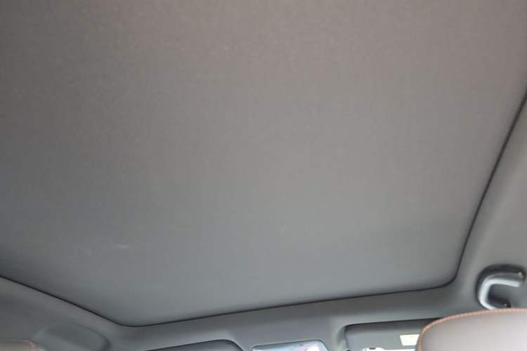 Used CHANGAN UNI-T 2022 1.5T Prestige Version Headliner