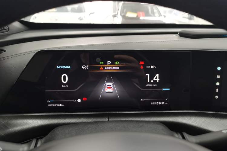 Used CHANGAN UNI-T 2022 1.5T Prestige Version Instrument Cluster
