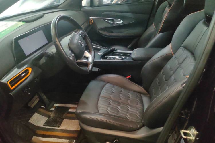 Used CHANGAN UNI-T 2022 1.5T Prestige Version Interior 1