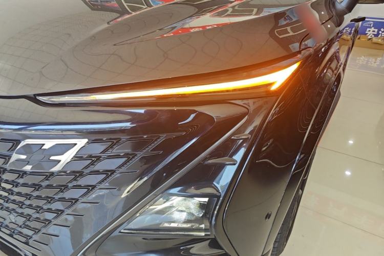 Used CHANGAN UNI-T 2022 1.5T Sport Edition Flagship Version Left Front Headlight