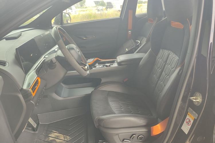Used CHANGAN UNI-T 2022 1.5T Sport Edition Flagship Version Left Front Seat