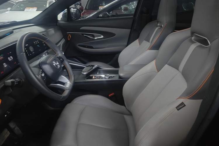 Used CHANGAN UNI-T 2022 1.5T Sport Edition Premium Version Left Front Seat