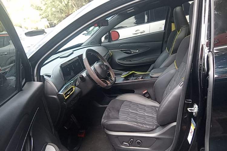 Used CHANGAN UNI-T 2022 1.5T Sport Edition Flagship Version Left Front Seat