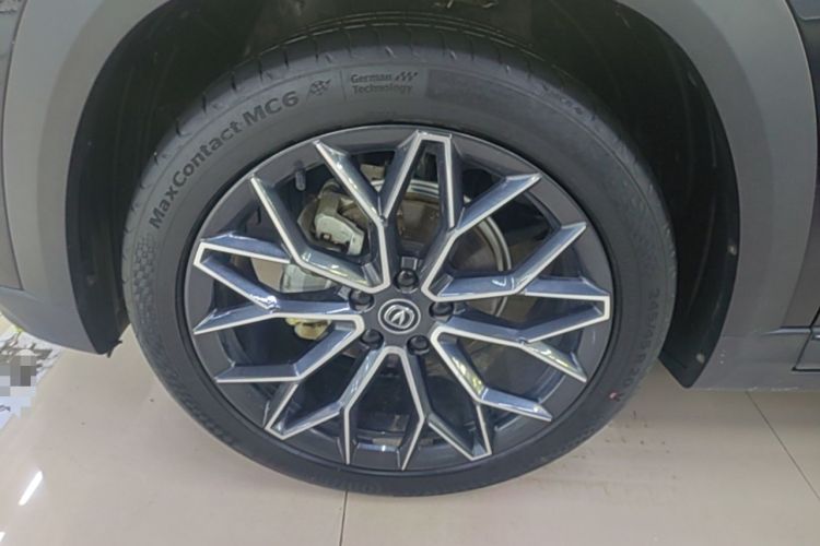 Used CHANGAN UNI-T 2022 1.5T Prestige Version Left Front Wheel Hub