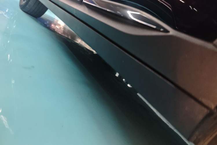 Used CHANGAN UNI-T 2022 1.5T Excellence Model Left Side Sill