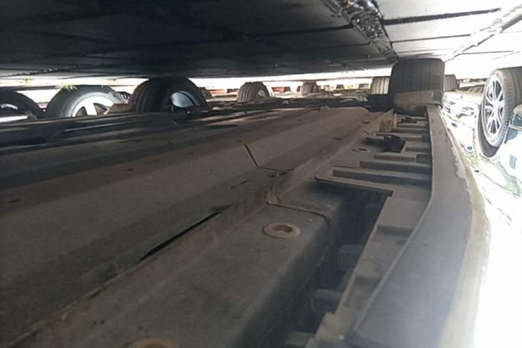 Used CHANGAN UNI-T 2022 1.5T Sport Edition Flagship Version Left Side Sill
