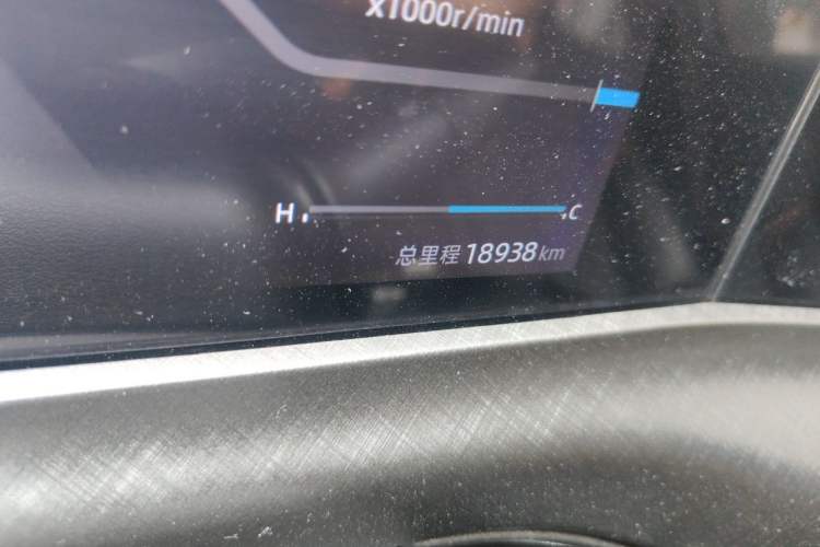 Used CHANGAN UNI-T 2022 1.5T Prestige Version Odometer Close Up