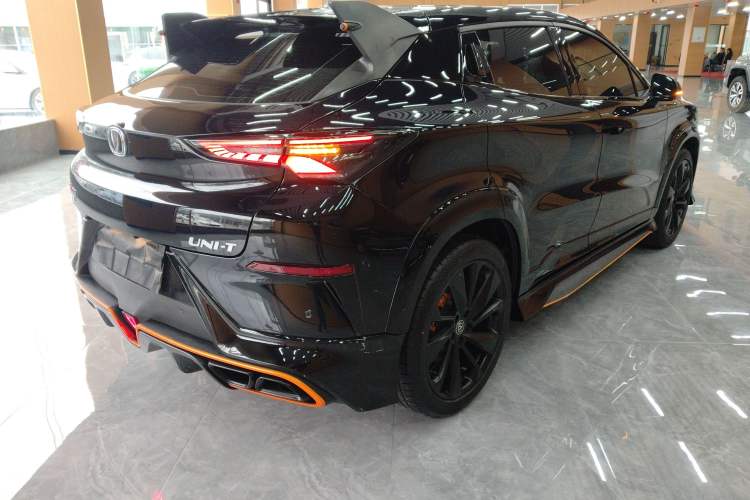 Used CHANGAN UNI-T 2022 1.5T Sport Edition Premium Version Rear Right 45 Deg