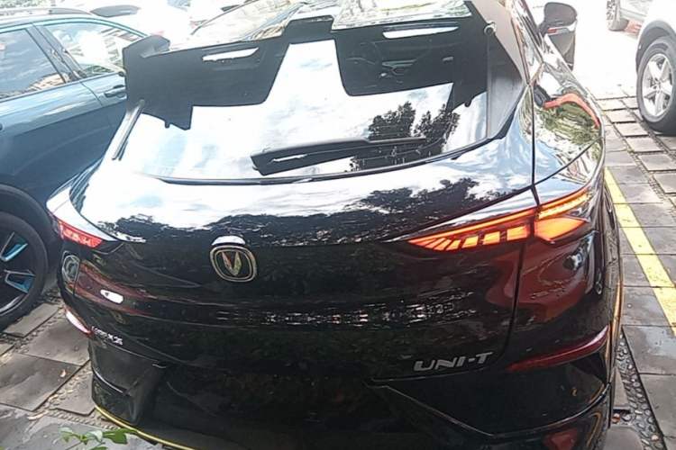 Used CHANGAN UNI-T 2022 1.5T Sport Edition Flagship Version Rear