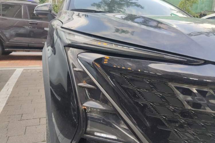 Used CHANGAN UNI-T 2022 1.5T Luxury Edition Right Front Headlight