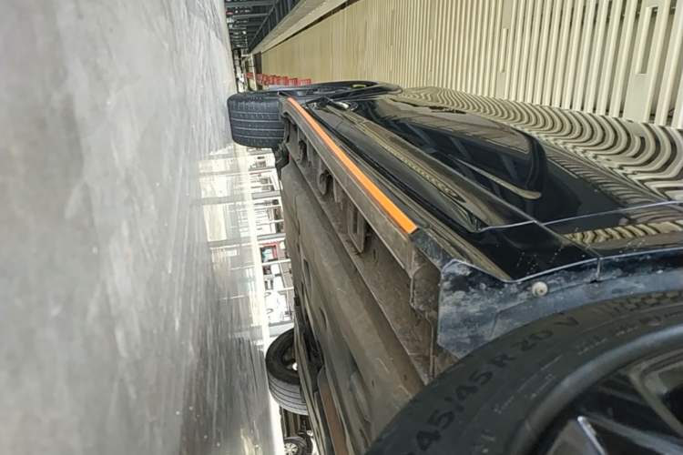 Used CHANGAN UNI-T 2022 1.5T Sport Edition Premium Version Right Side Sill