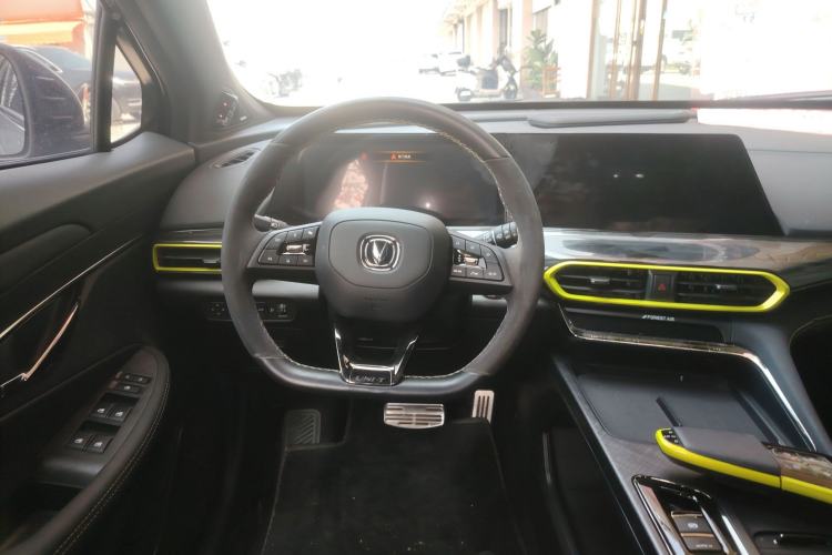 Used CHANGAN UNI-T 2022 1.5T Sport Edition Flagship Version Steering Wheel