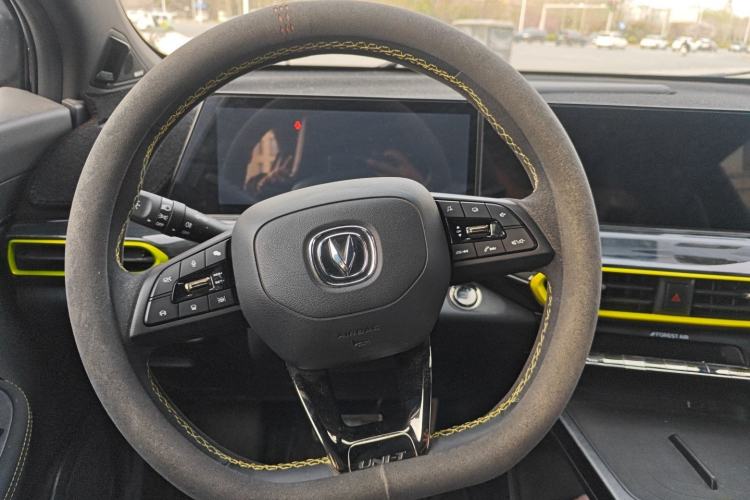 Used CHANGAN UNI-T 2022 1.5T Sport Edition Flagship Version Steering Wheel
