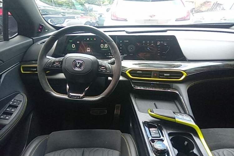 Used CHANGAN UNI-T 2022 1.5T Sport Edition Flagship Version Steering Wheel