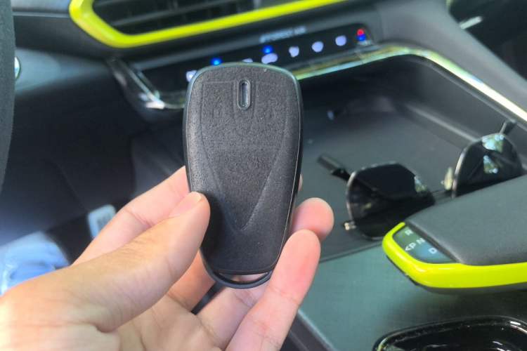 Used CHANGAN UNI-T 2022 1.5T Sport Edition Premium Version Vehicle Key