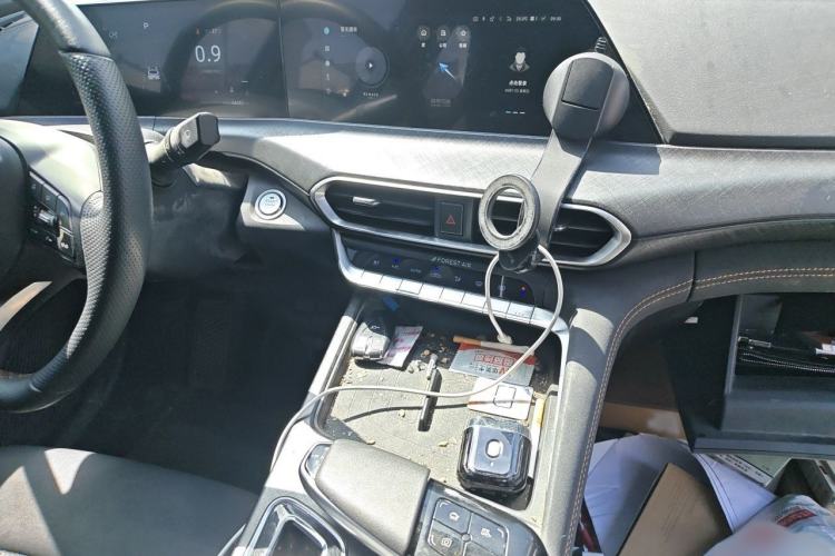 Used CHANGAN UNI-T 2022 1.5T Sport Edition Premium Version Audio And AC Panel