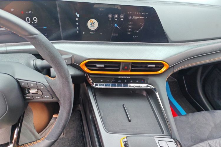 Used CHANGAN UNI-T 2022 1.5T Sport Edition Premium Version Audio And AC Panel
