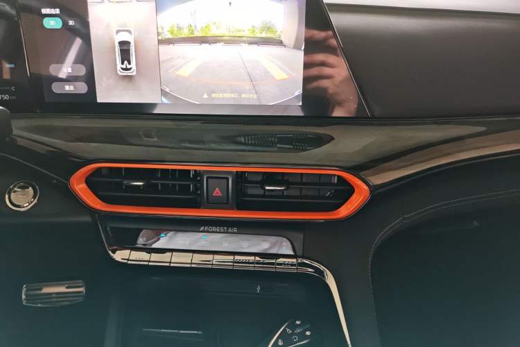 Used CHANGAN UNI-T 2022 1.5T Sport Edition Flagship Version Audio And AC Panel