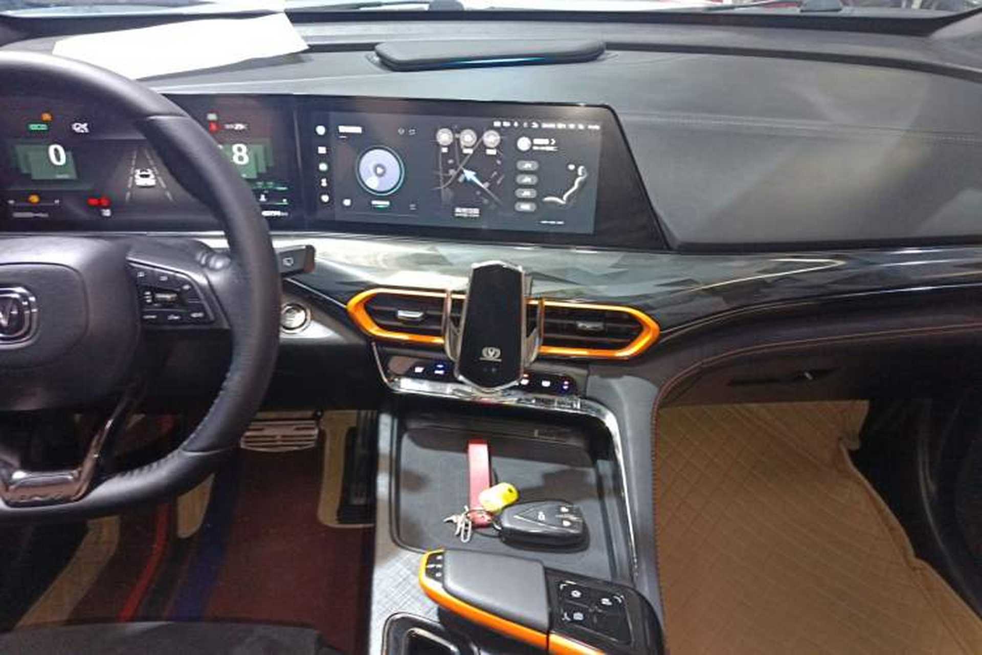Used CHANGAN UNI-T 2022 2.0T Sport Edition Flagship Version Audio And AC Panel