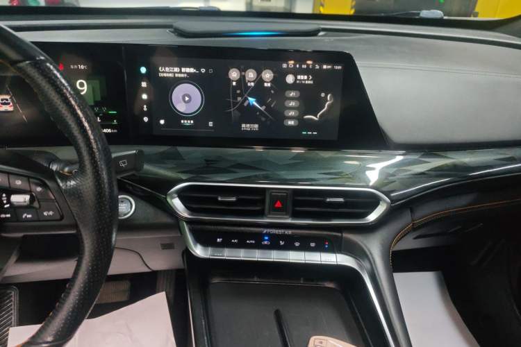 Used CHANGAN UNI-T 2022 1.5T Flagship Edition Audio And AC Panel