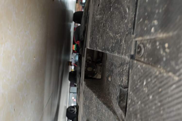 Used CHANGAN UNI-T 2022 1.5T Sport Edition Flagship Version Chassis Front