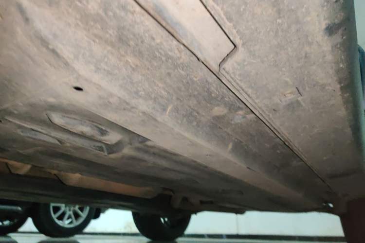 Used CHANGAN UNI-T 2022 1.5T Luxury Edition Chassis Front Left