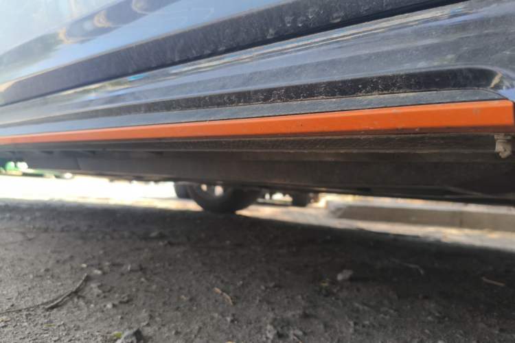 Used CHANGAN UNI-T 2022 1.5T Sport Edition Flagship Version Chassis Front Right
