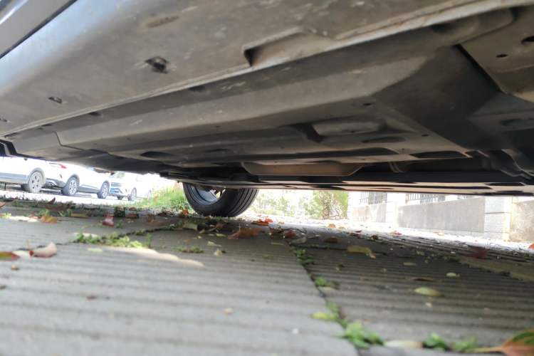 Used CHANGAN UNI-T 2022 1.5T Flagship Edition Chassis Front Right