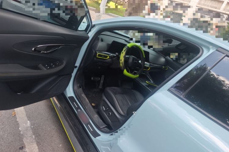Used CHANGAN UNI-T 2022 2.0T Sport Edition Flagship Version Driver Seat