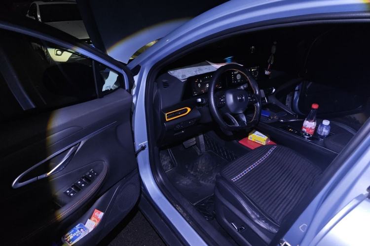 Used CHANGAN UNI-T 2022 1.5T Prestige Version Driver Seat
