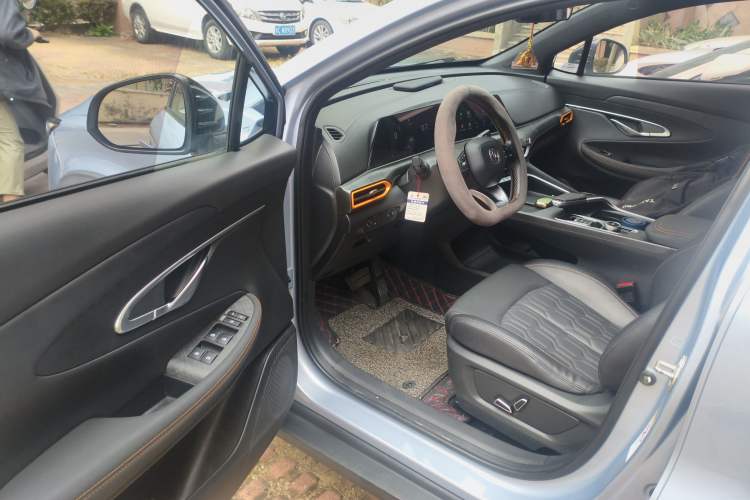 Used CHANGAN UNI-T 2022 1.5T Luxury Edition Driver Seat