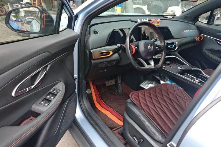 Used CHANGAN UNI-T 2022 1.5T Prestige Version Driver Seat
