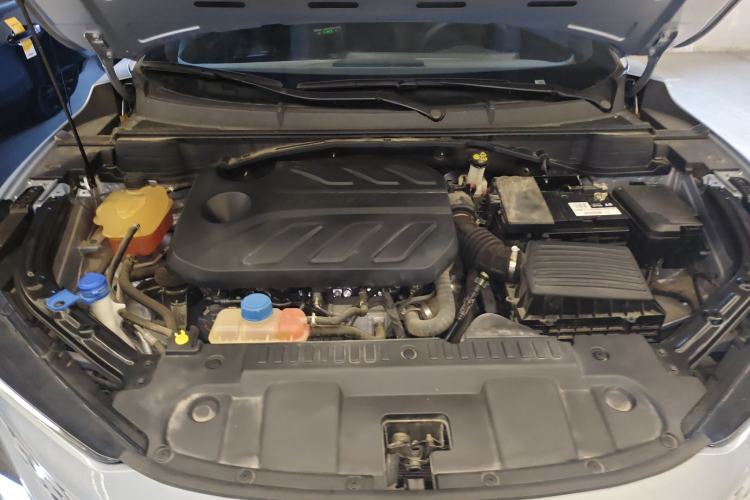 Used CHANGAN UNI-T 2022 1.5T Excellence Model Engine Bay