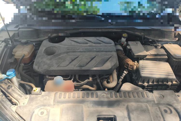 Used CHANGAN UNI-T 2022 1.5T Sport Edition Flagship Version Engine Bay