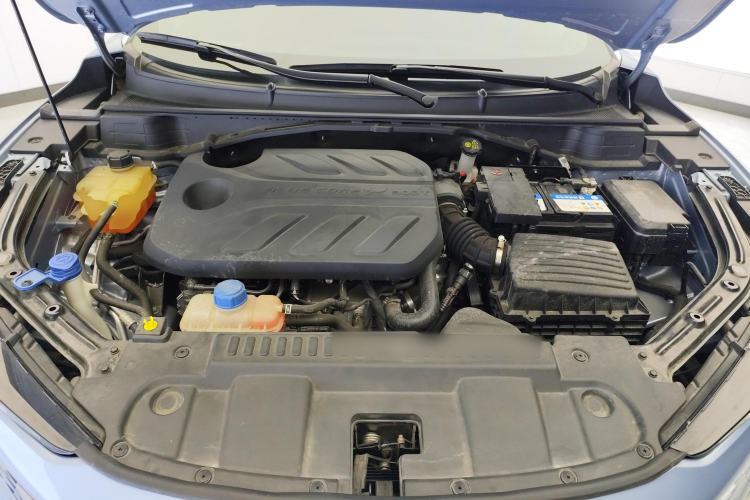 Used CHANGAN UNI-T 2022 1.5T Sport Edition Premium Version Engine Bay