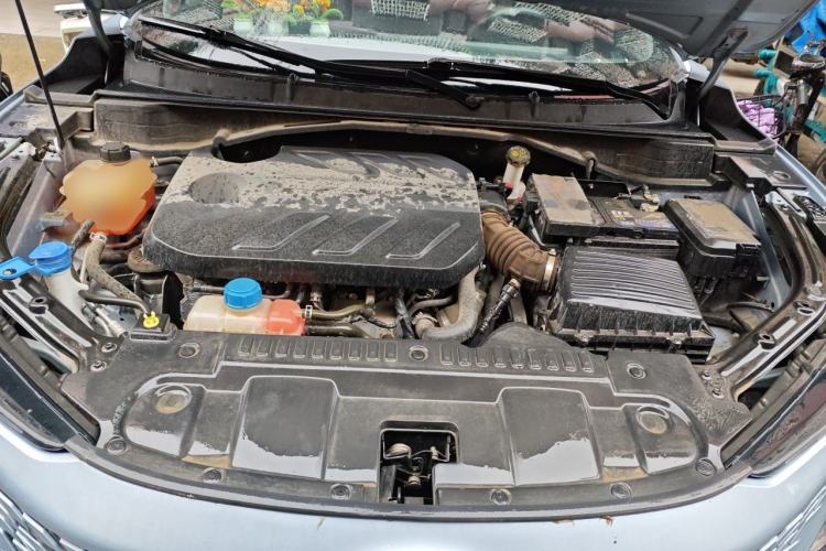 Used CHANGAN UNI-T 2022 1.5T Sport Edition Premium Version Engine Bay