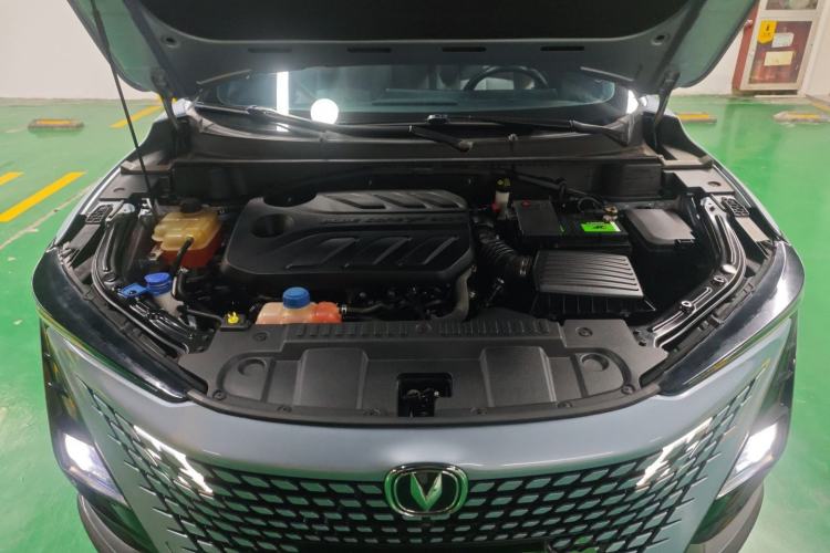 Used CHANGAN UNI-T 2022 1.5T Flagship Edition Engine Bay