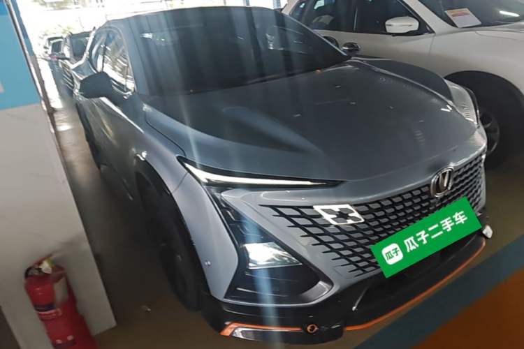 Used CHANGAN UNI-T 2022 1.5T Sport Edition Flagship Version Exterior 1