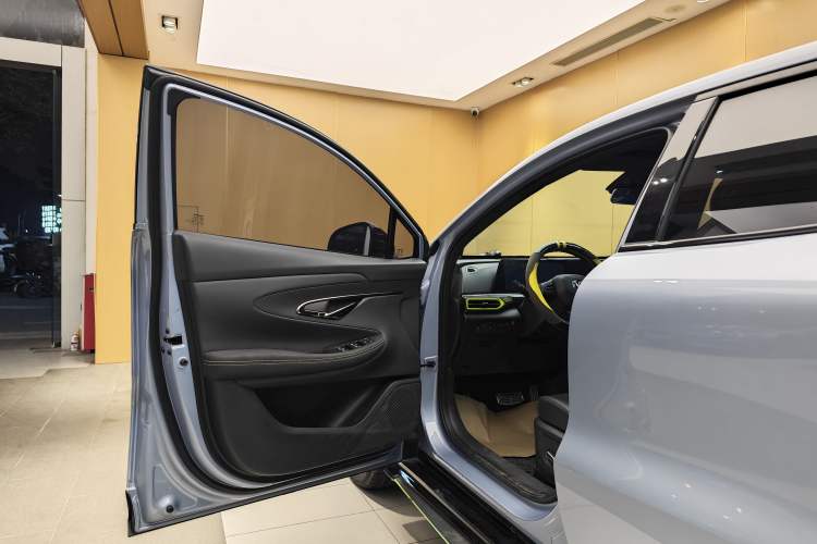 Used CHANGAN UNI-T 2022 1.5T Sport Edition Flagship Version Exterior 12