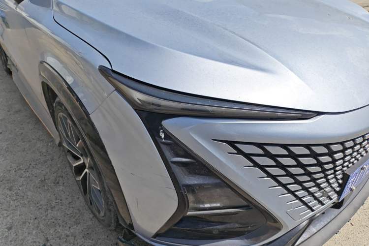 Used CHANGAN UNI-T 2022 1.5T Sport Edition Premium Version Exterior 6