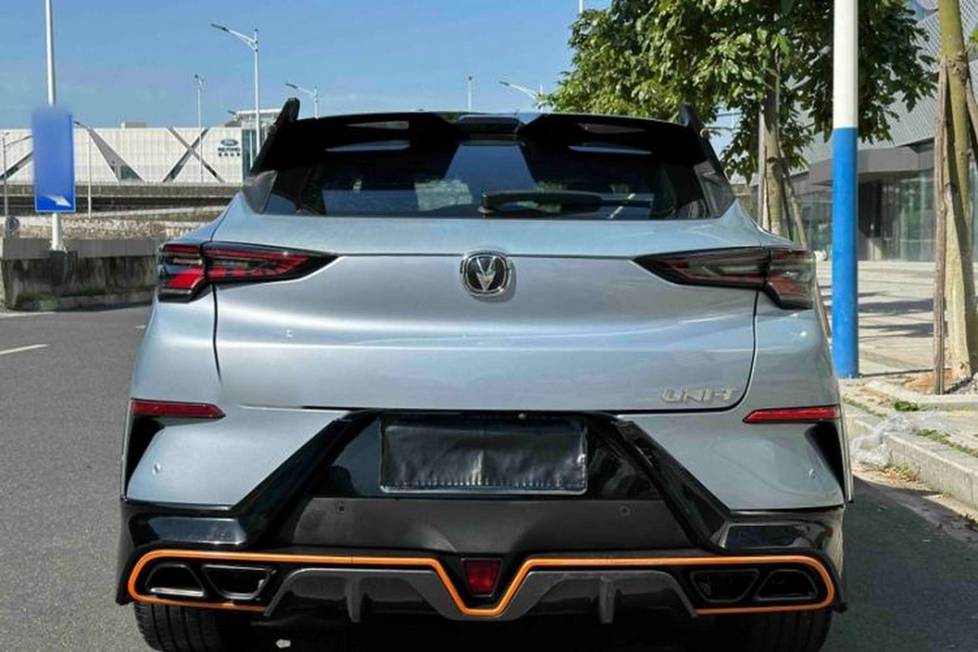 Used CHANGAN UNI-T 2022 1.5T Sport Edition Flagship Version Exterior 6
