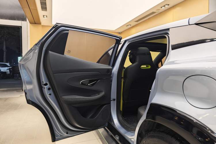 Used CHANGAN UNI-T 2022 1.5T Sport Edition Flagship Version Exterior 7