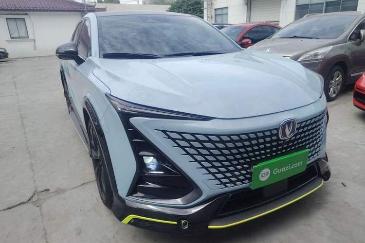 Used CHANGAN UNI-T 2022 2.0T Sport Edition Flagship Version Front Right 45 Deg