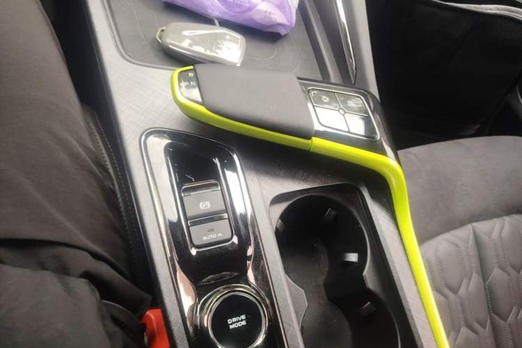 Used CHANGAN UNI-T 2022 2.0T Sport Edition Flagship Version Gear Lever