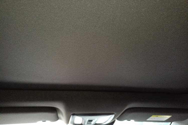 Used CHANGAN UNI-T 2022 2.0T Prestige Version Headliner